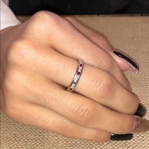 Garnet & Diamond Ring